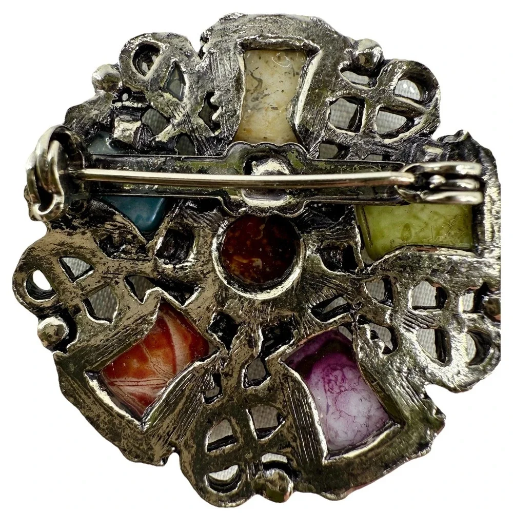 Celtic Scottish‎ Shield Glass-Look Silver-Tone Brooch Scarf Clip 1.5